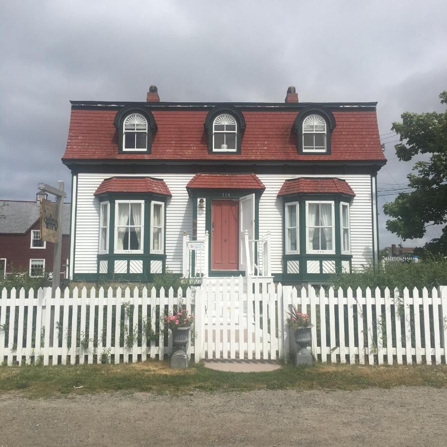 Russelltown Inn Bonavista Exterior photo